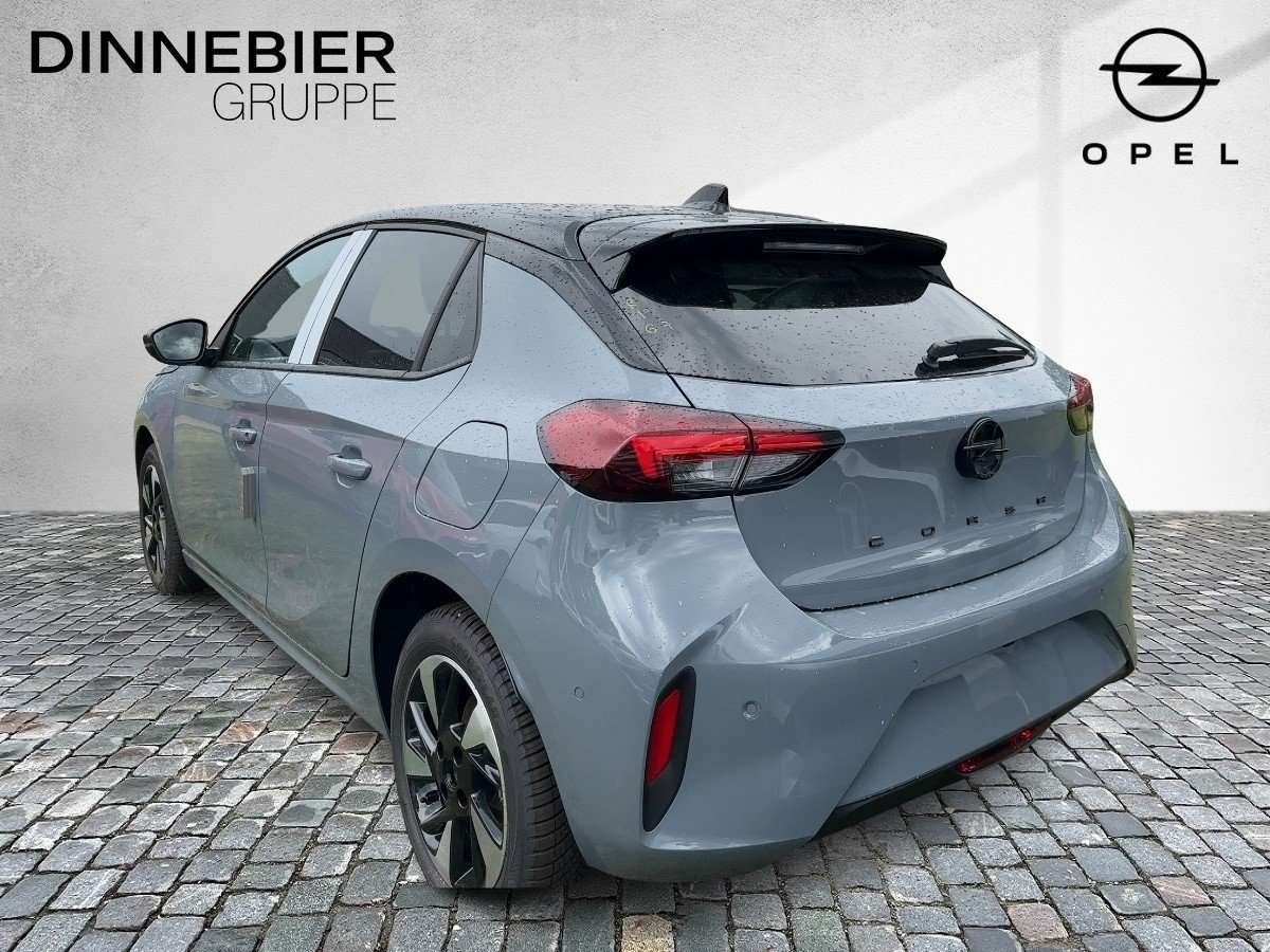 Fahrzeugbild eines Opel Corsa