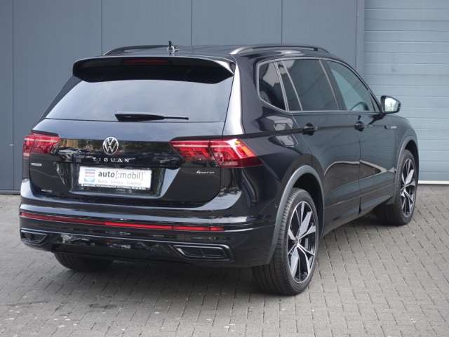 Fahrzeugbild eines Volkswagen Tiguan Allspace