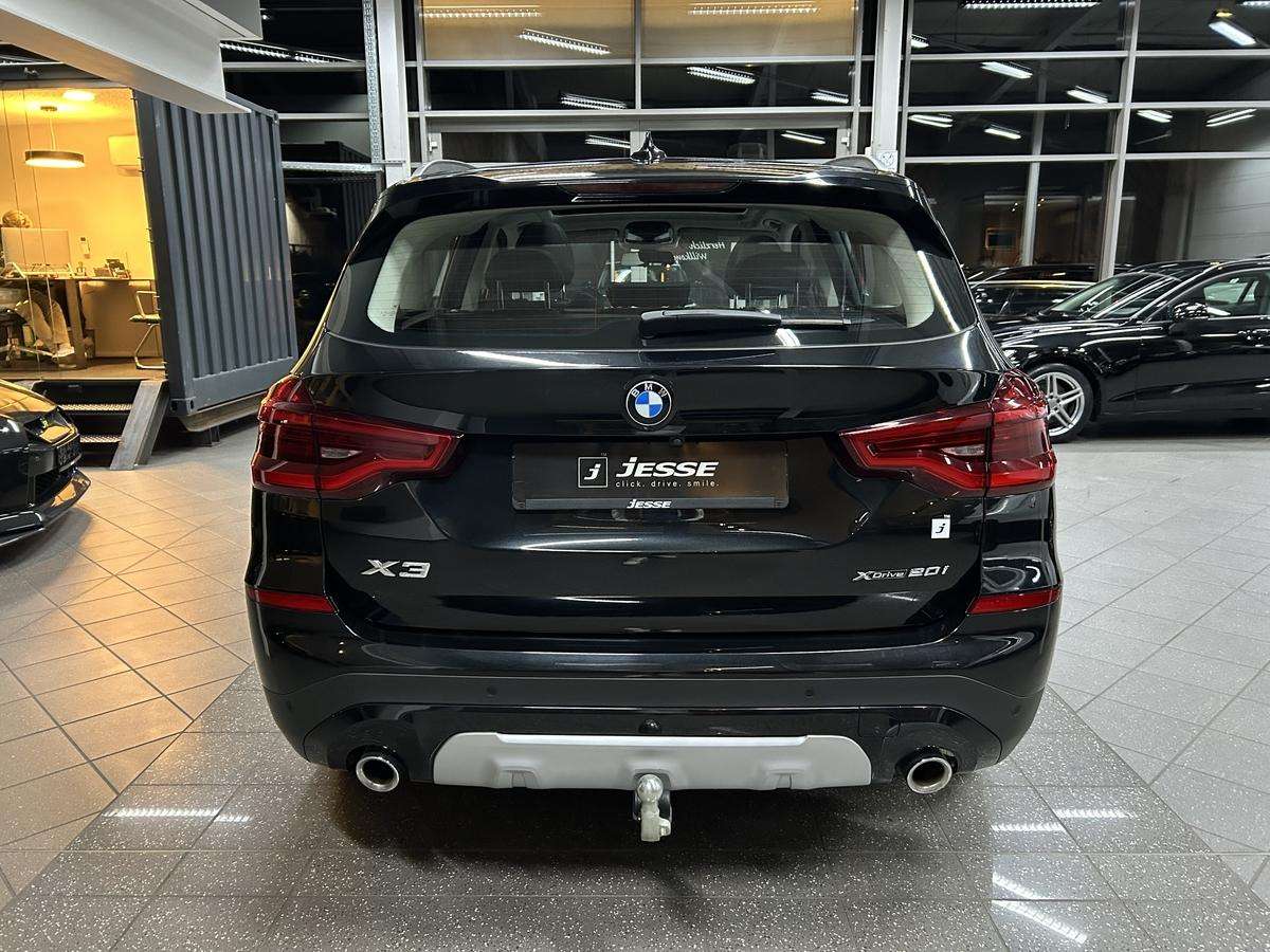 Fahrzeugbild eines BMW X3