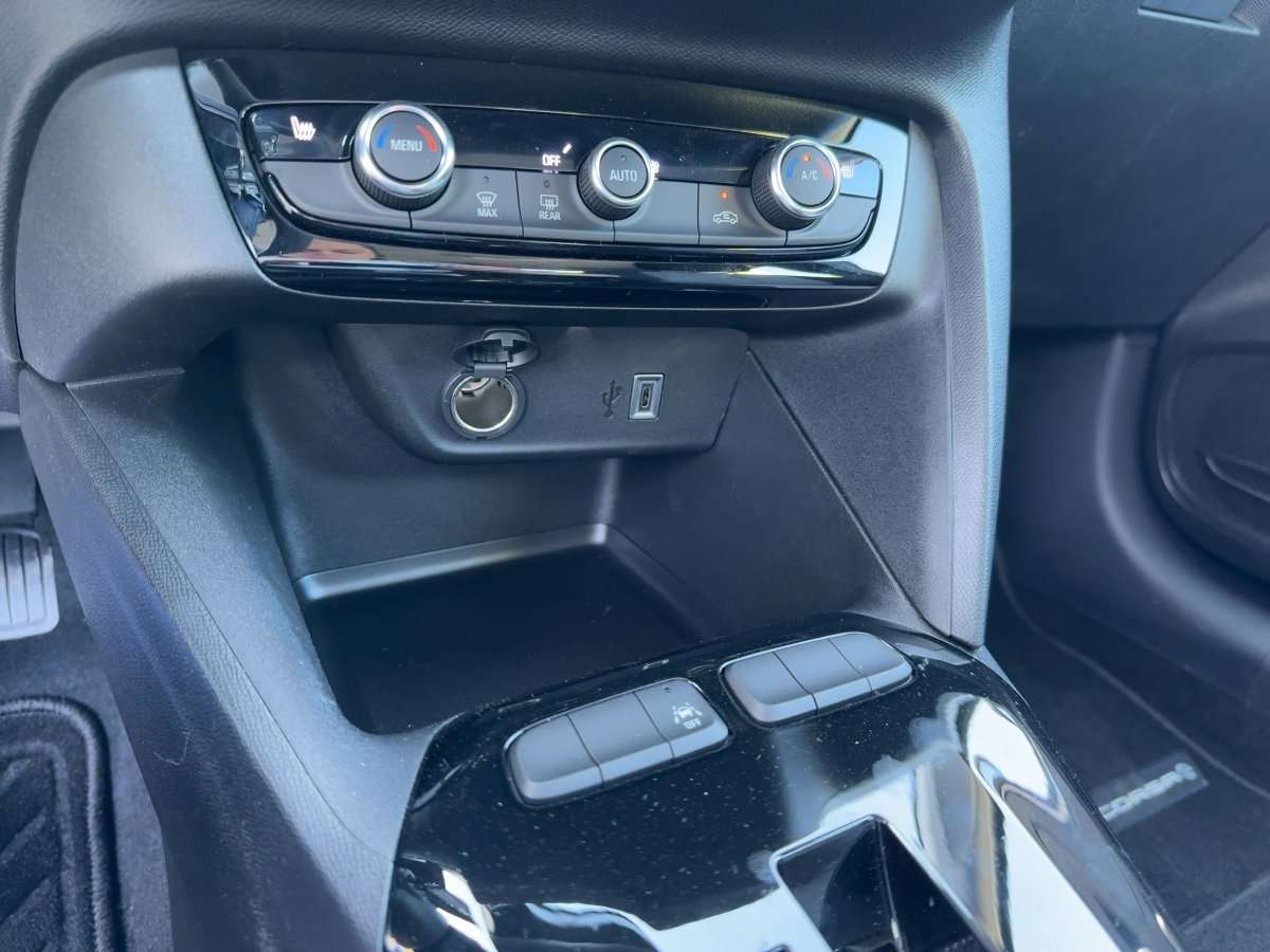 Fahrzeugbild eines Opel Corsa