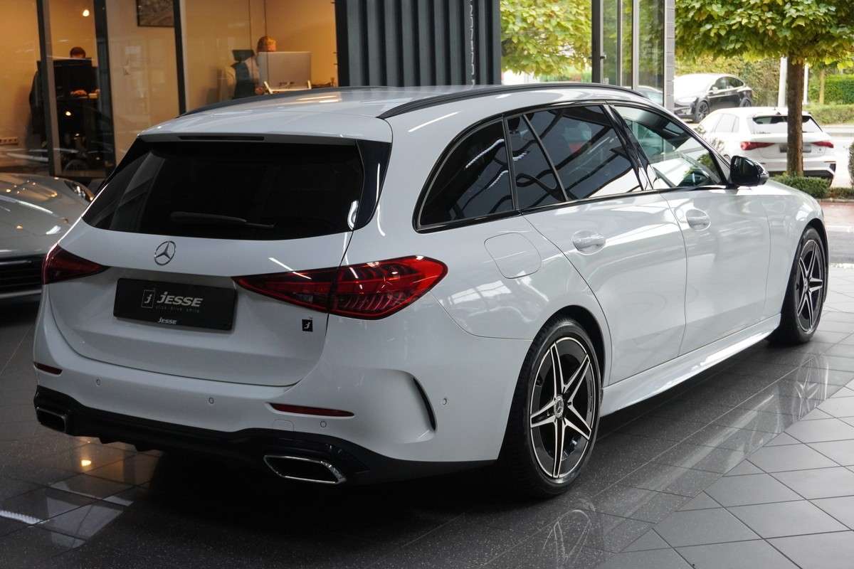 Fahrzeugbild eines Mercedes-Benz C-Klasse