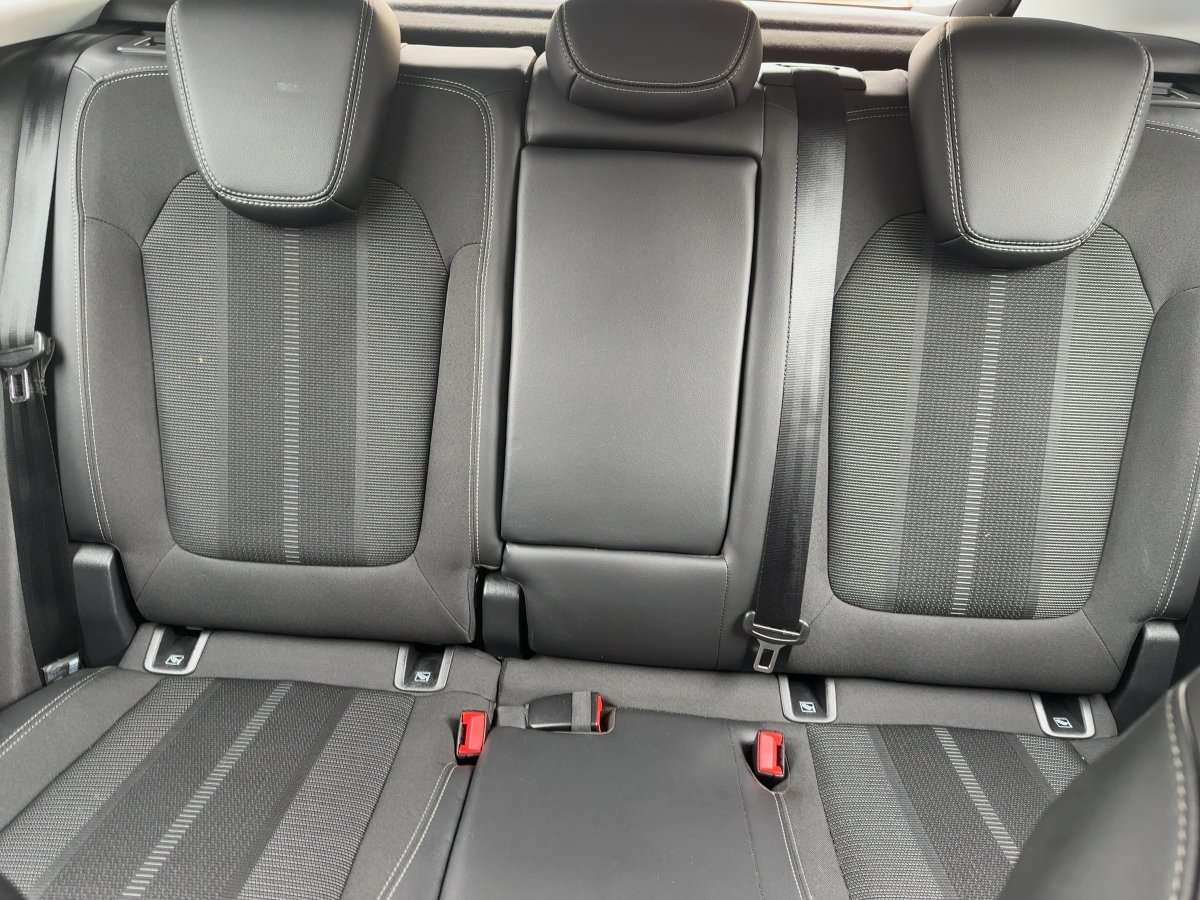 Fahrzeugbild eines Opel Grandland X
