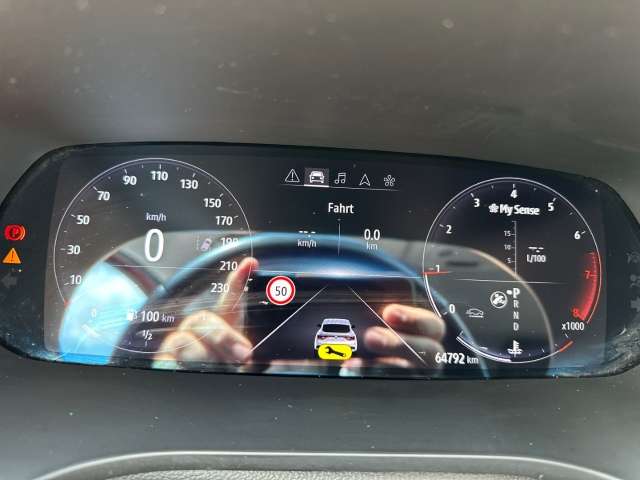 Fahrzeugbild eines Renault Arkana