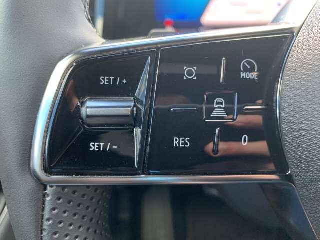 Fahrzeugbild eines Renault Rafale
