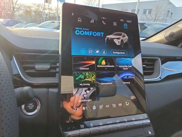 Fahrzeugbild eines Mitsubishi Grandis