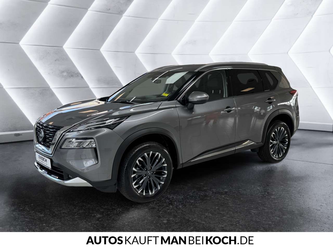 Fahrzeugbild eines Nissan X-TRAIL