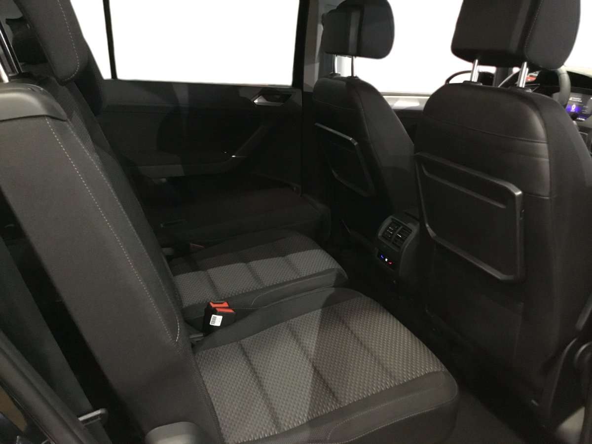 Fahrzeugbild eines Volkswagen Touran