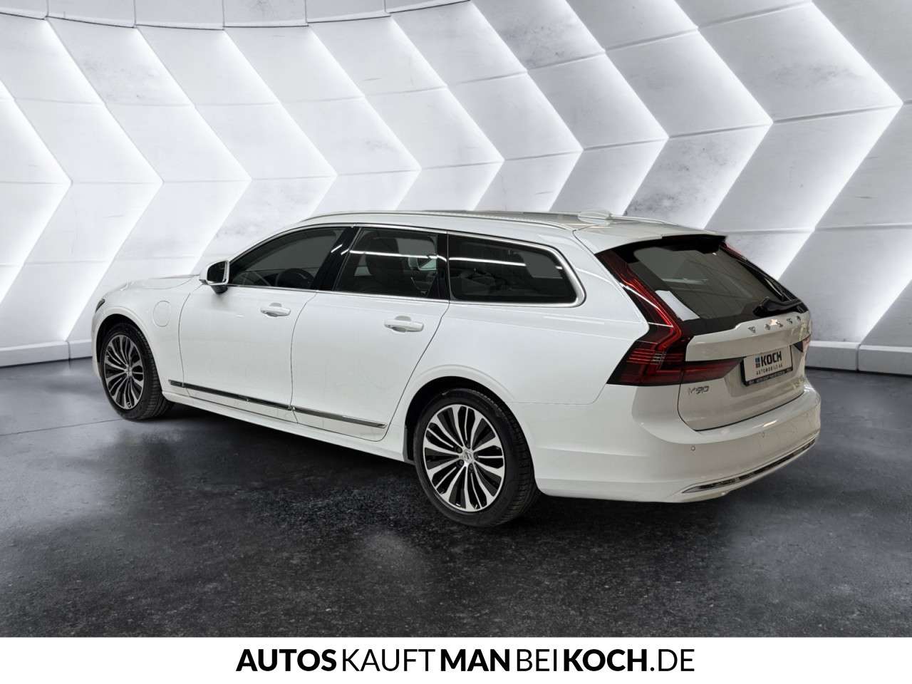 Fahrzeugbild eines Volvo V90