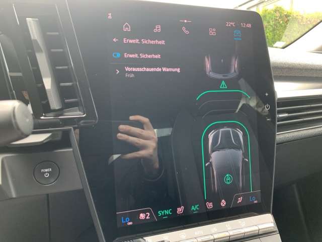 Fahrzeugbild eines Renault Megane E-TECH