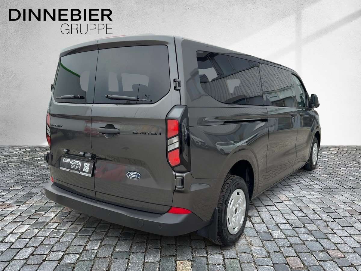 Fahrzeugbild eines Ford Transit Custom