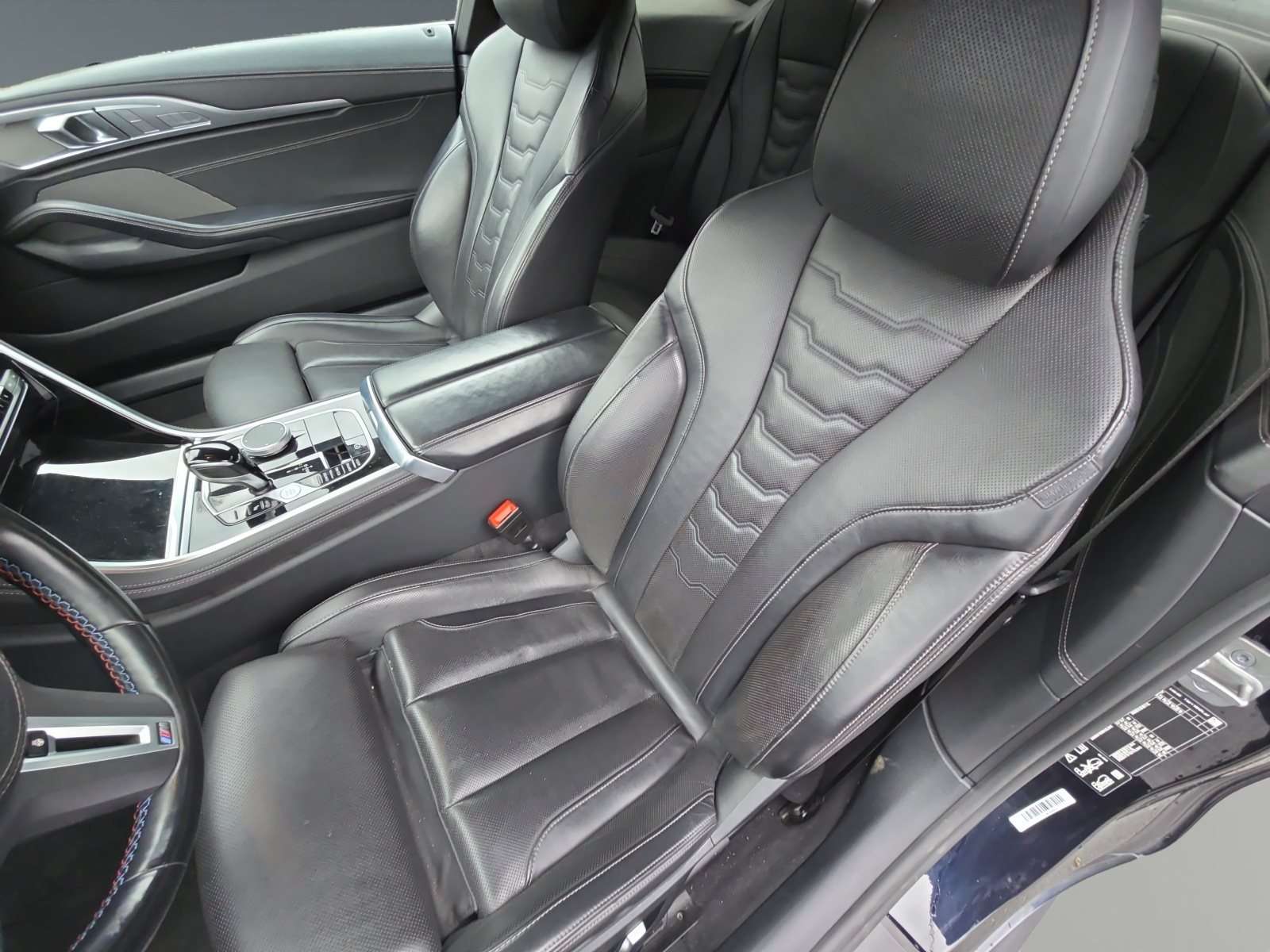 Fahrzeugbild eines BMW 8er-Reihe