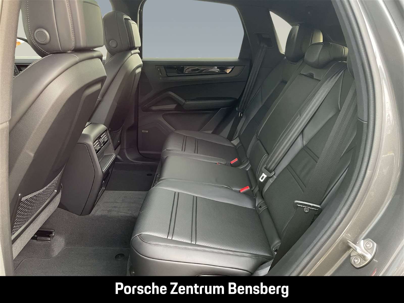 Fahrzeugbild eines Porsche Cayenne