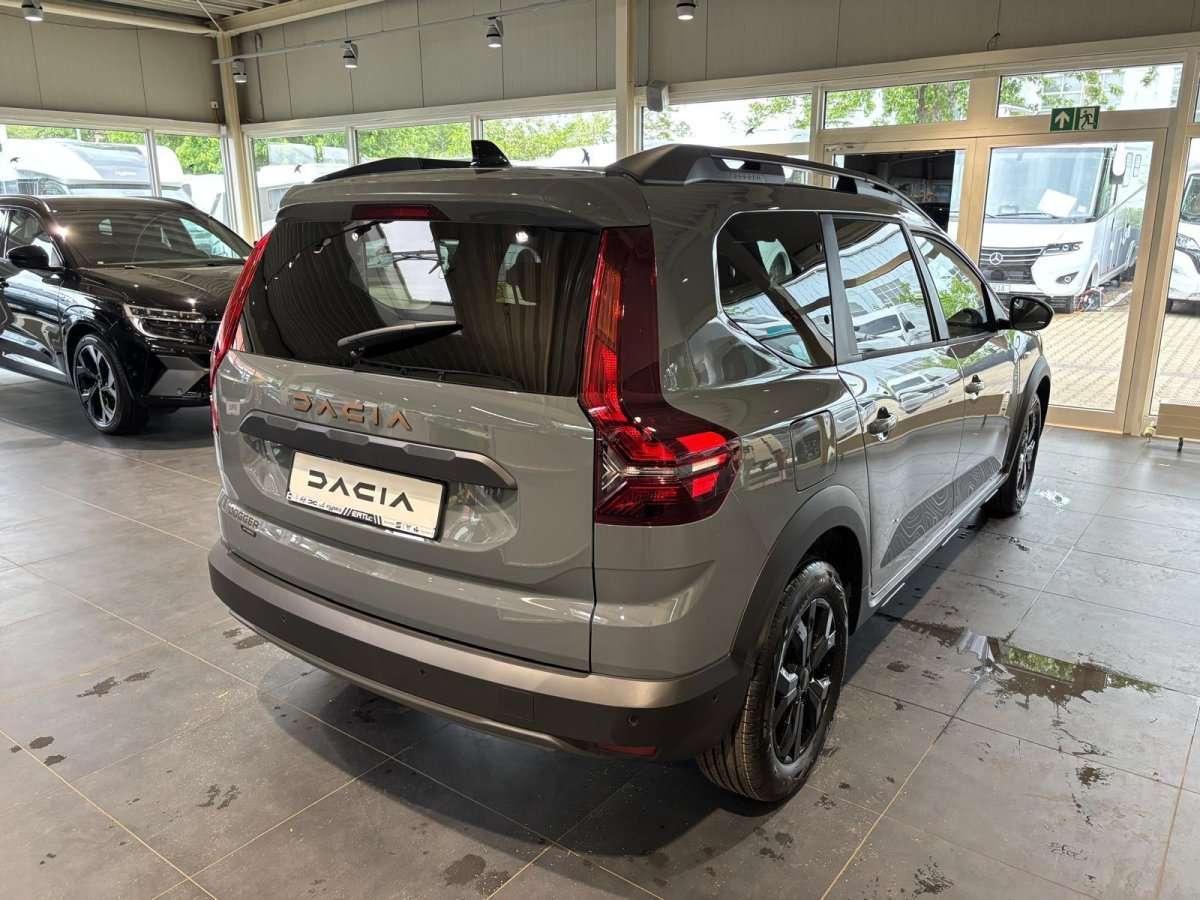 Fahrzeugbild eines Dacia Jogger