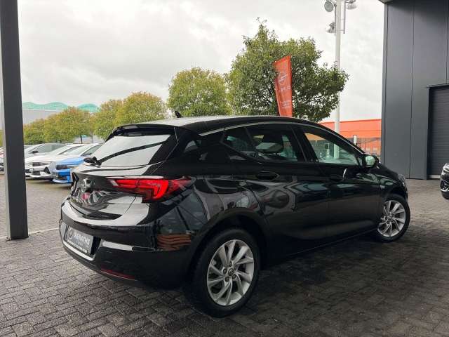 Fahrzeugbild eines Opel Astra