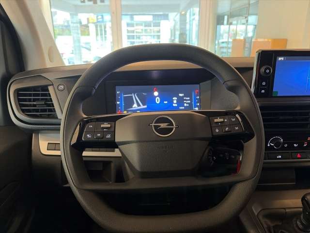 Fahrzeugbild eines Opel Vivaro