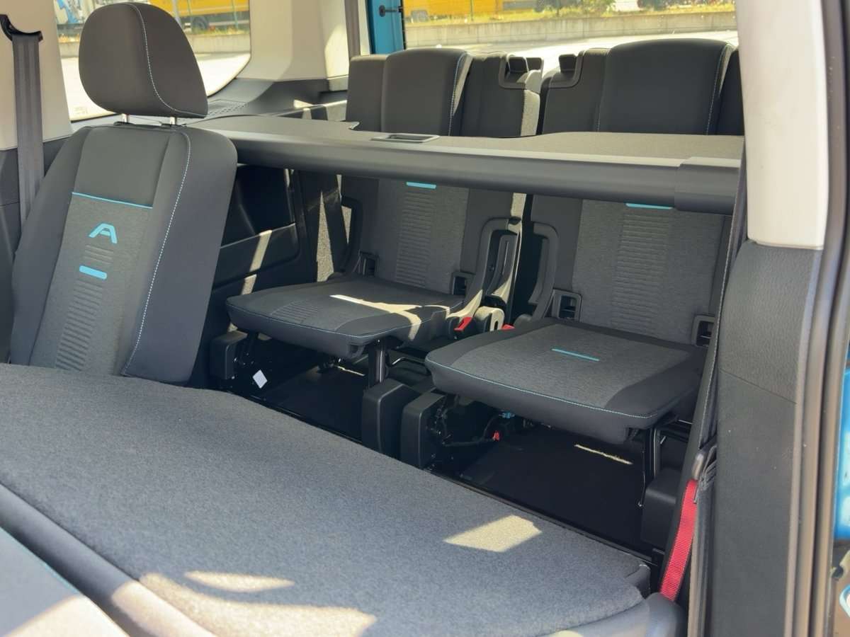 Fahrzeugbild eines Ford Tourneo Connect