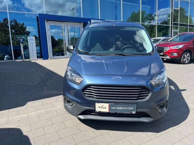 Fahrzeugbild eines Ford Transit Courier