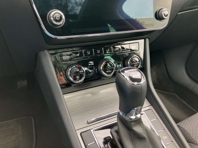Fahrzeugbild eines Skoda Superb