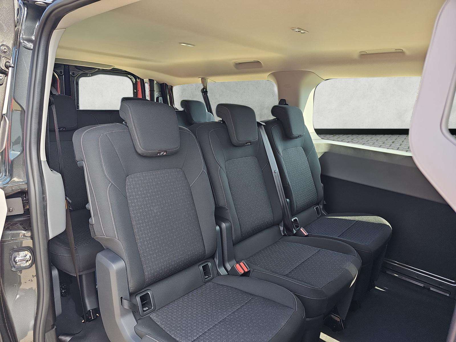 Fahrzeugbild eines Ford Transit Custom