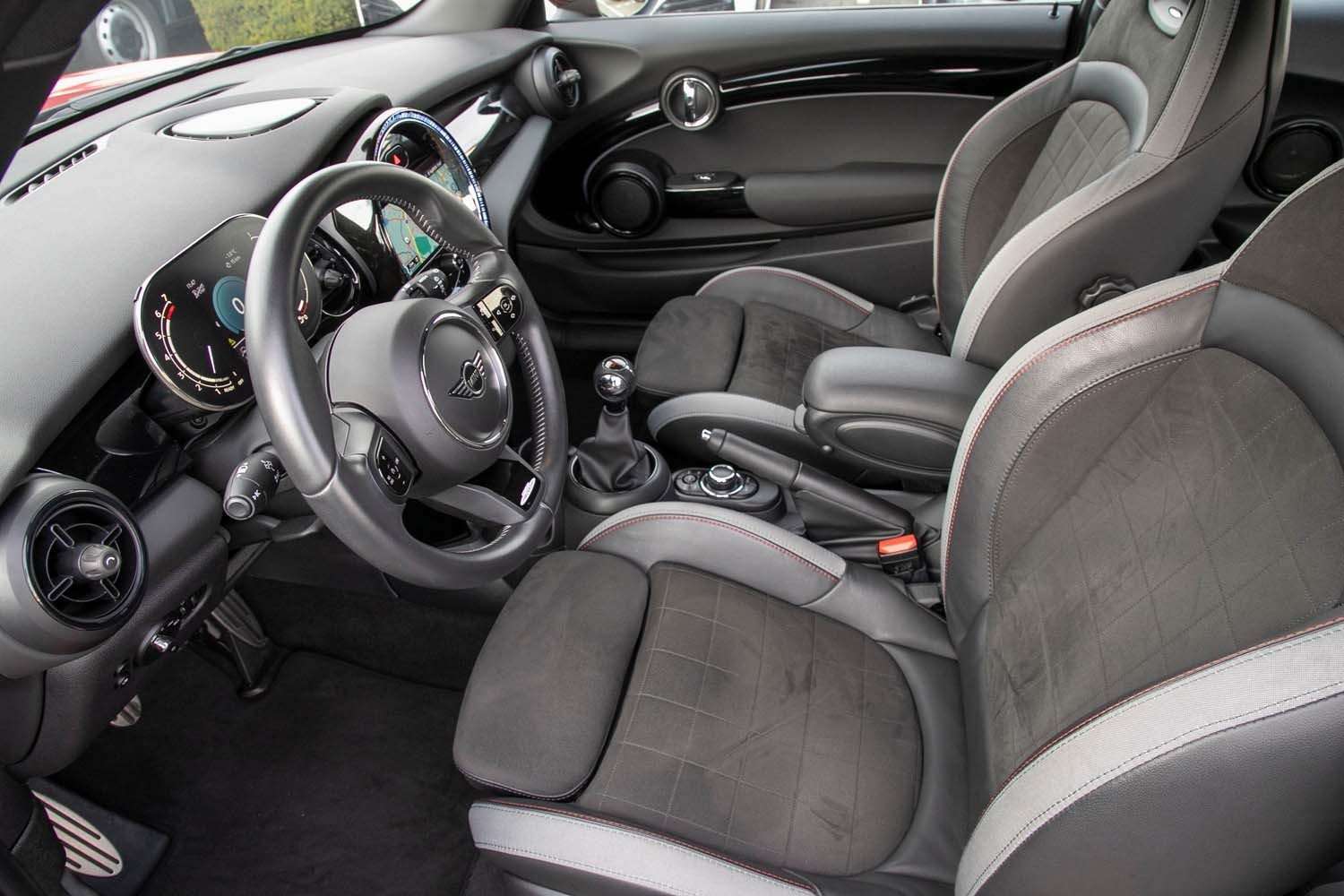 Fahrzeugbild eines MINI MINI