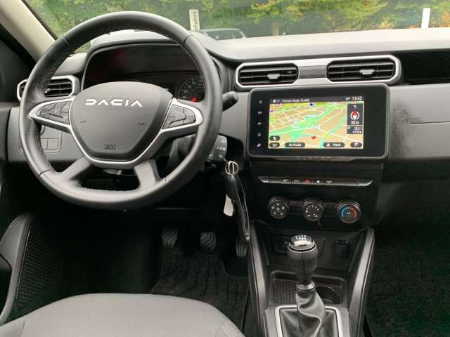 Fahrzeugbild eines Dacia Duster