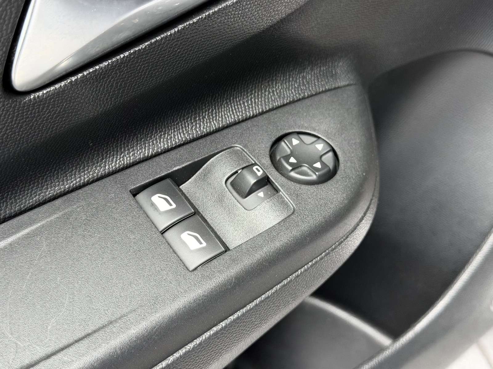 Fahrzeugbild eines Opel Corsa
