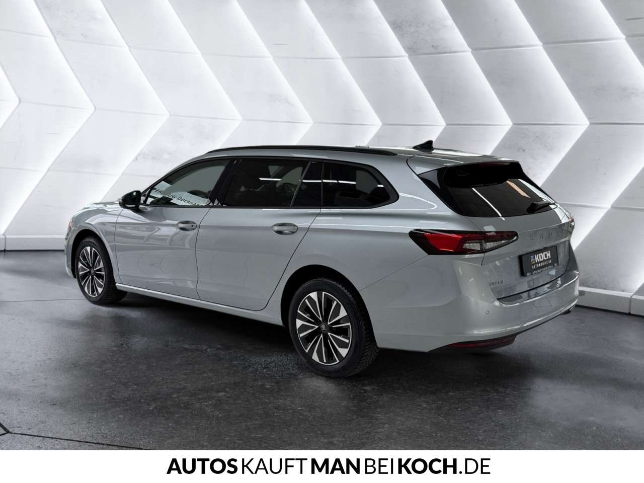 Fahrzeugbild eines Skoda Superb