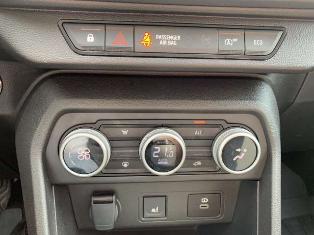 Fahrzeugbild eines Dacia Jogger