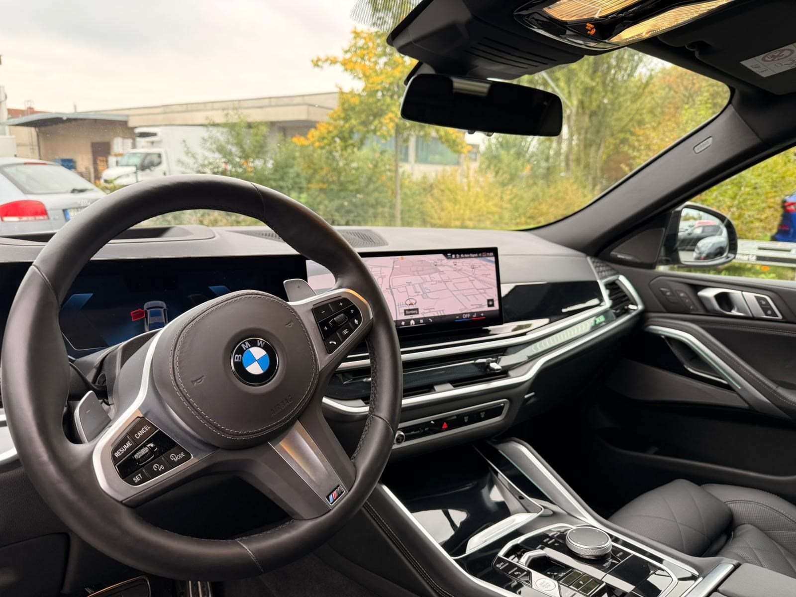 Fahrzeugbild eines BMW X6