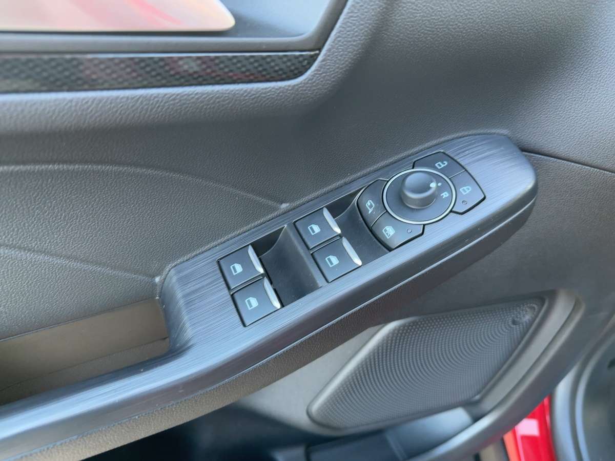 Fahrzeugbild eines Ford Kuga