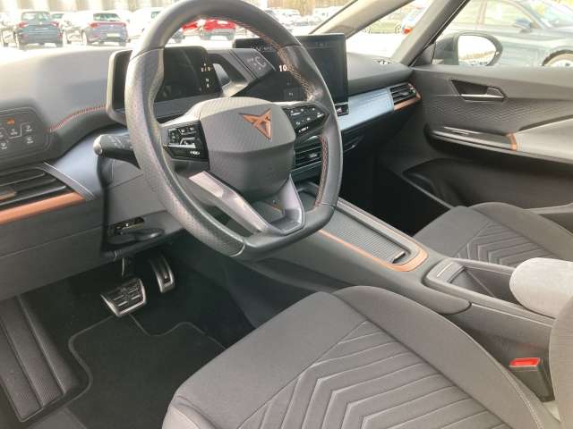 Fahrzeugbild eines CUPRA Born