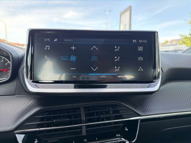 Fahrzeugbild eines Peugeot 2008