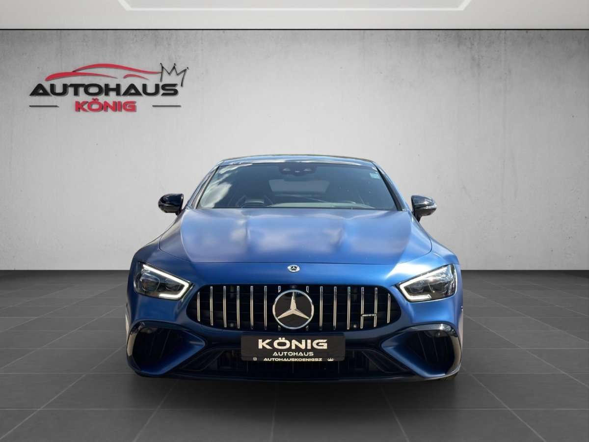 Fahrzeugbild eines Mercedes-Benz AMG GT