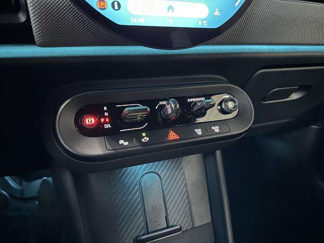 Fahrzeugbild eines MINI COOPER