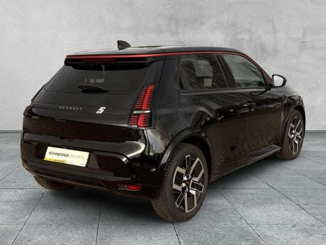 Fahrzeugbild eines Renault 5 E-TECH
