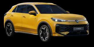 Schräge Frontansicht auf einen Volkswagen T-Roc , freigestellt
