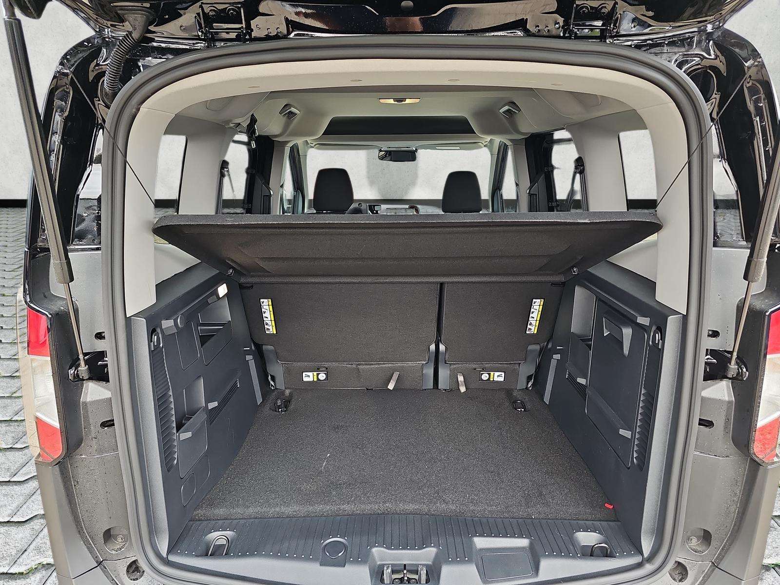 Fahrzeugbild eines Ford Tourneo Courier