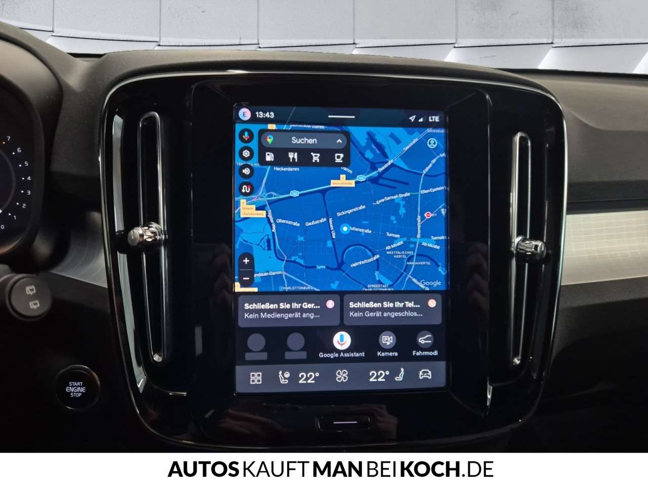 Fahrzeugbild eines Volvo XC40