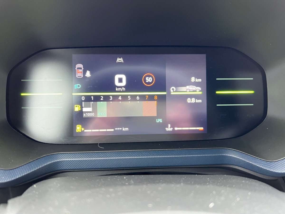 Fahrzeugbild eines Dacia Duster