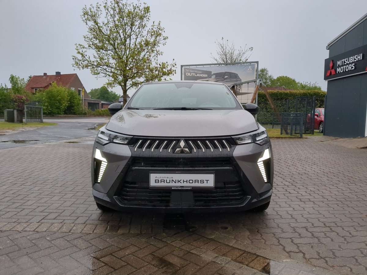 Fahrzeugbild eines Mitsubishi Grandis