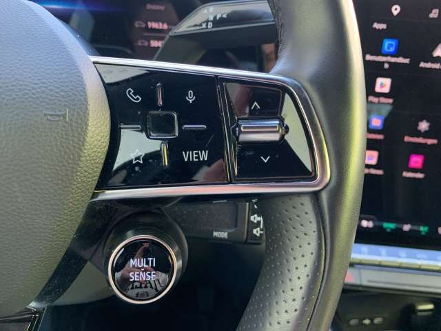 Fahrzeugbild eines Renault Austral