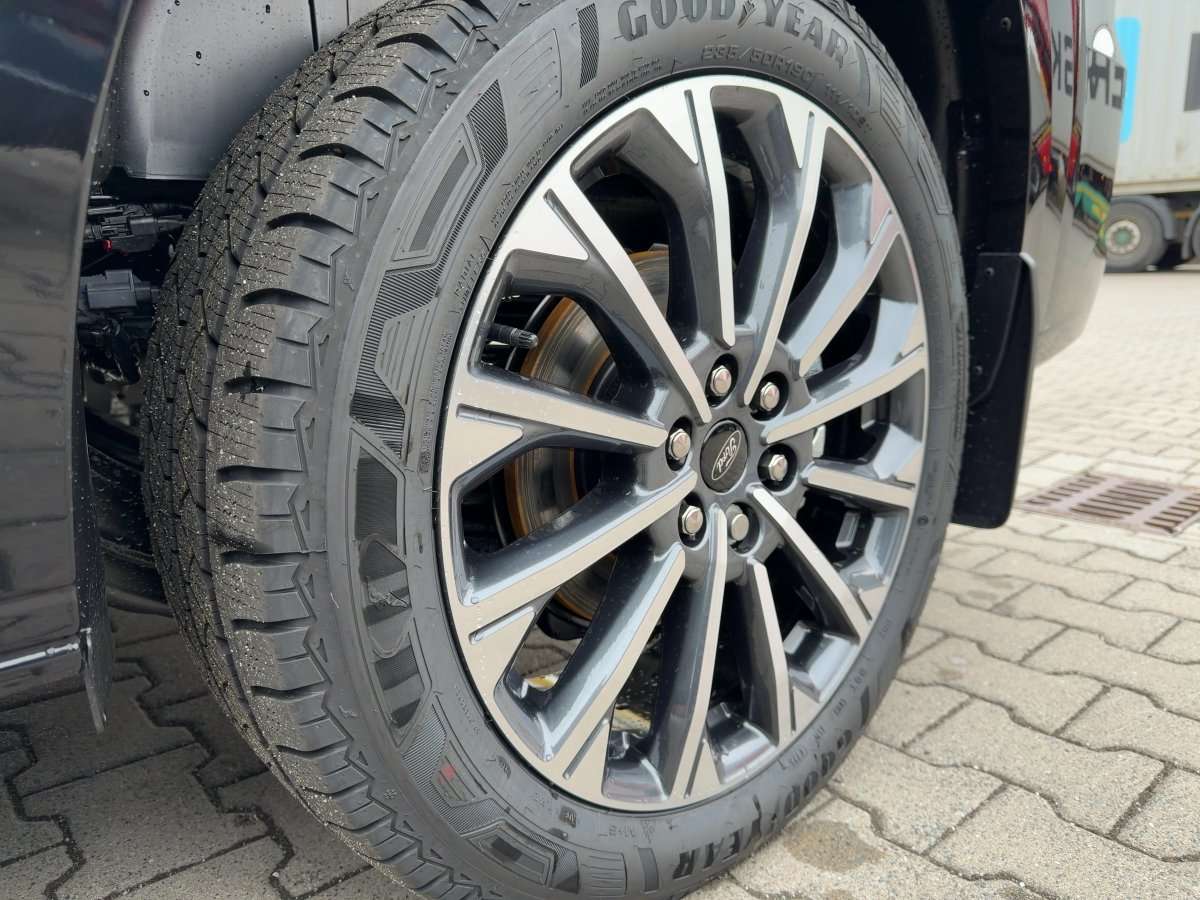 Fahrzeugbild eines Ford Tourneo Custom