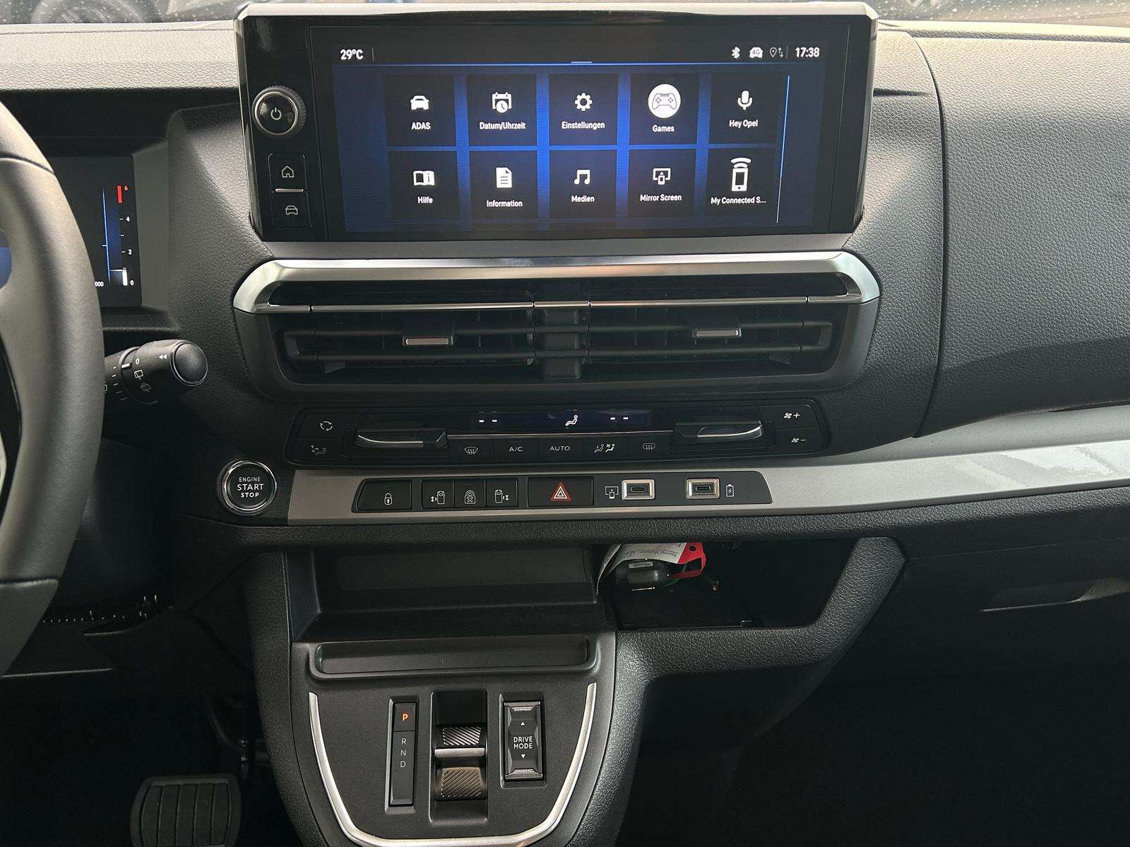 Fahrzeugbild eines Opel Zafira