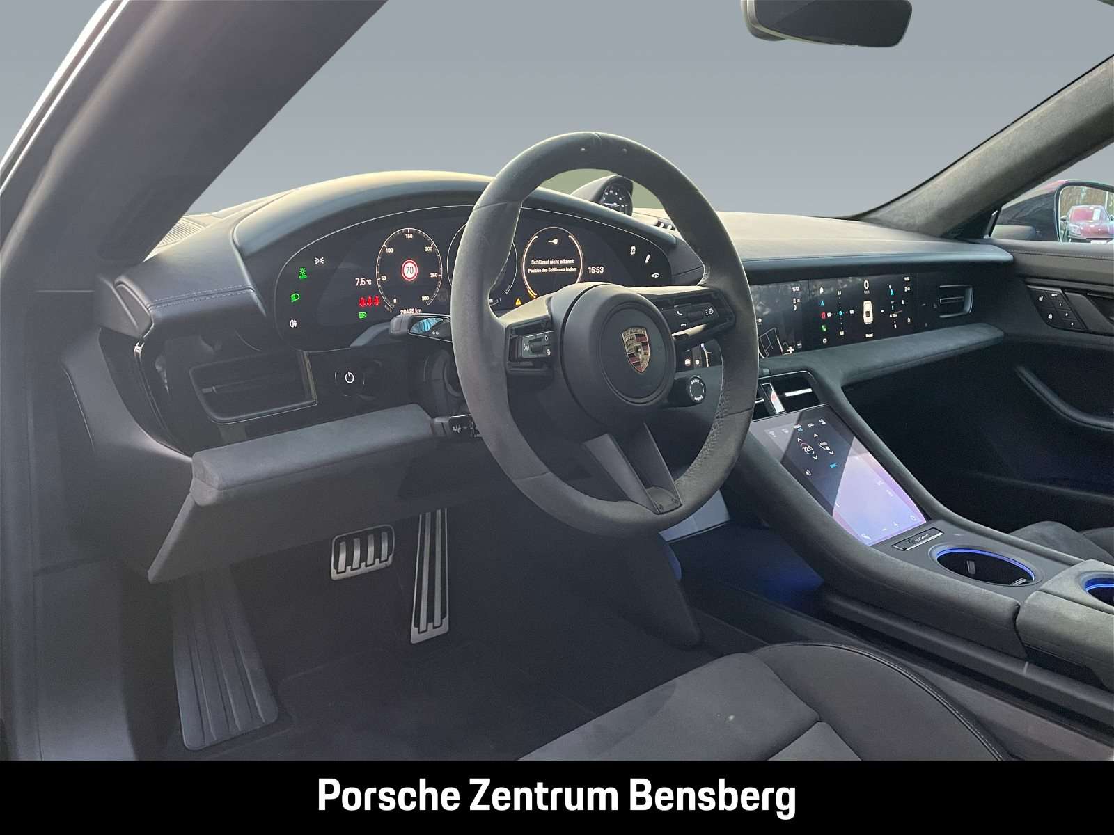 Fahrzeugbild eines Porsche Taycan