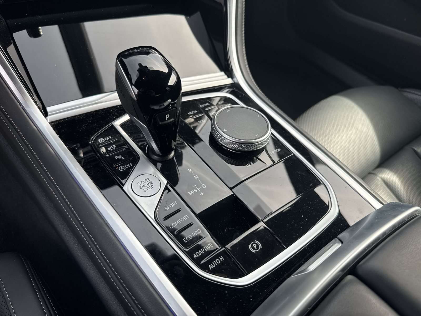 Fahrzeugbild eines BMW 8er-Reihe