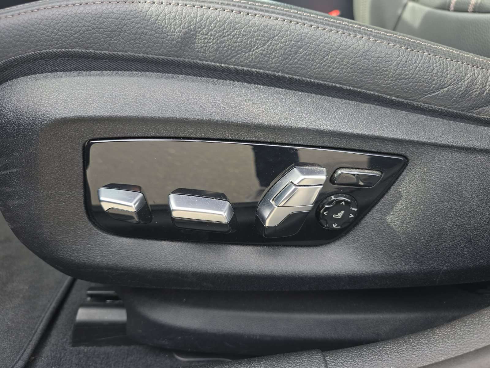 Fahrzeugbild eines BMW 5er-Reihe