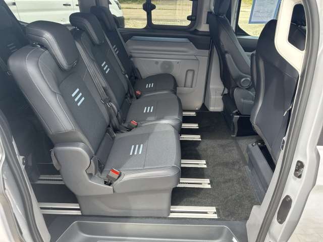 Fahrzeugbild eines Ford Tourneo Custom