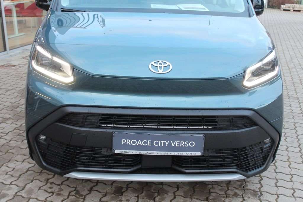 Fahrzeugbild eines Toyota Proace City