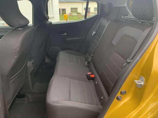 Fahrzeugbild eines Dacia Sandero