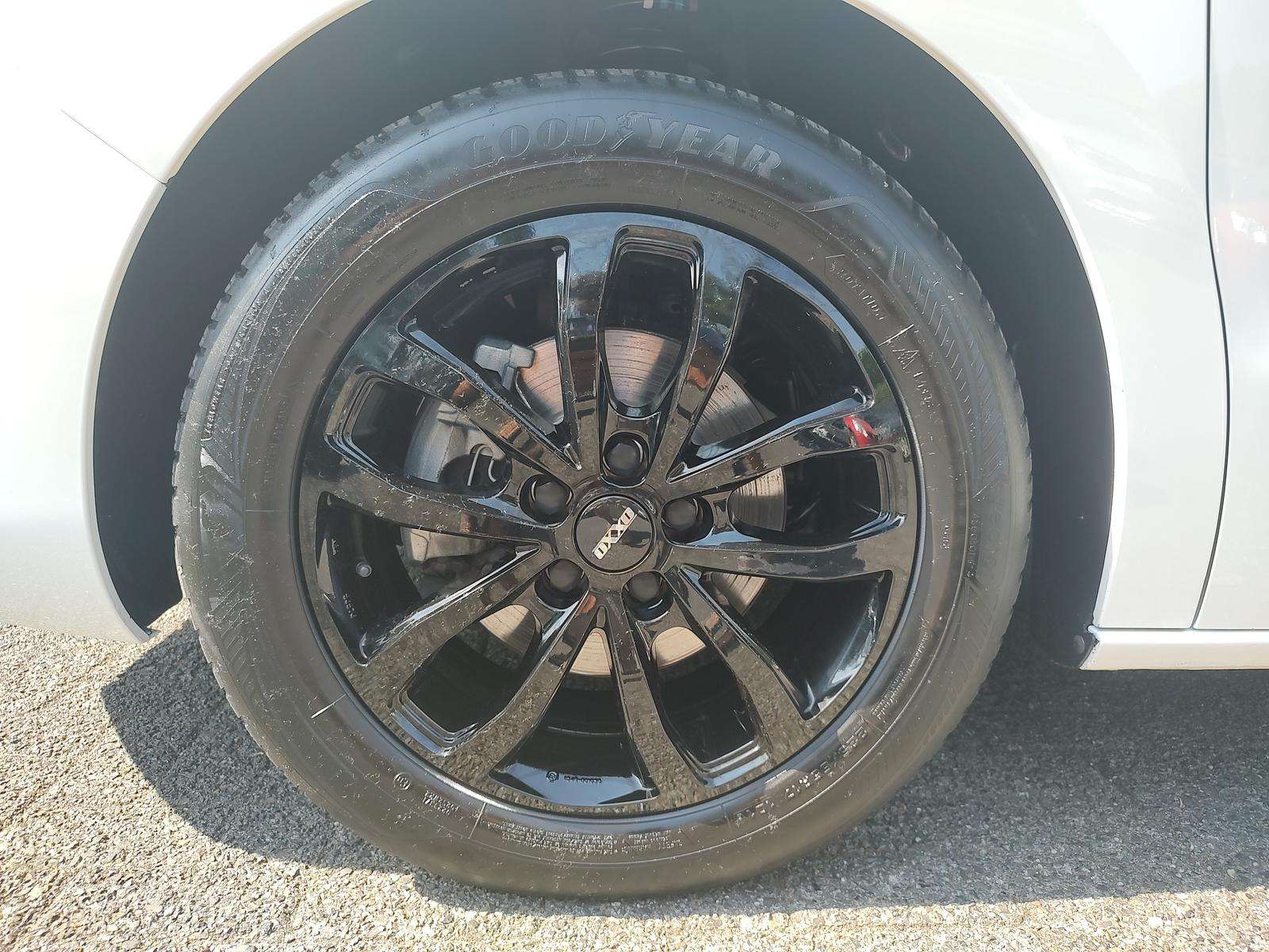 Fahrzeugbild eines Opel Zafira Life
